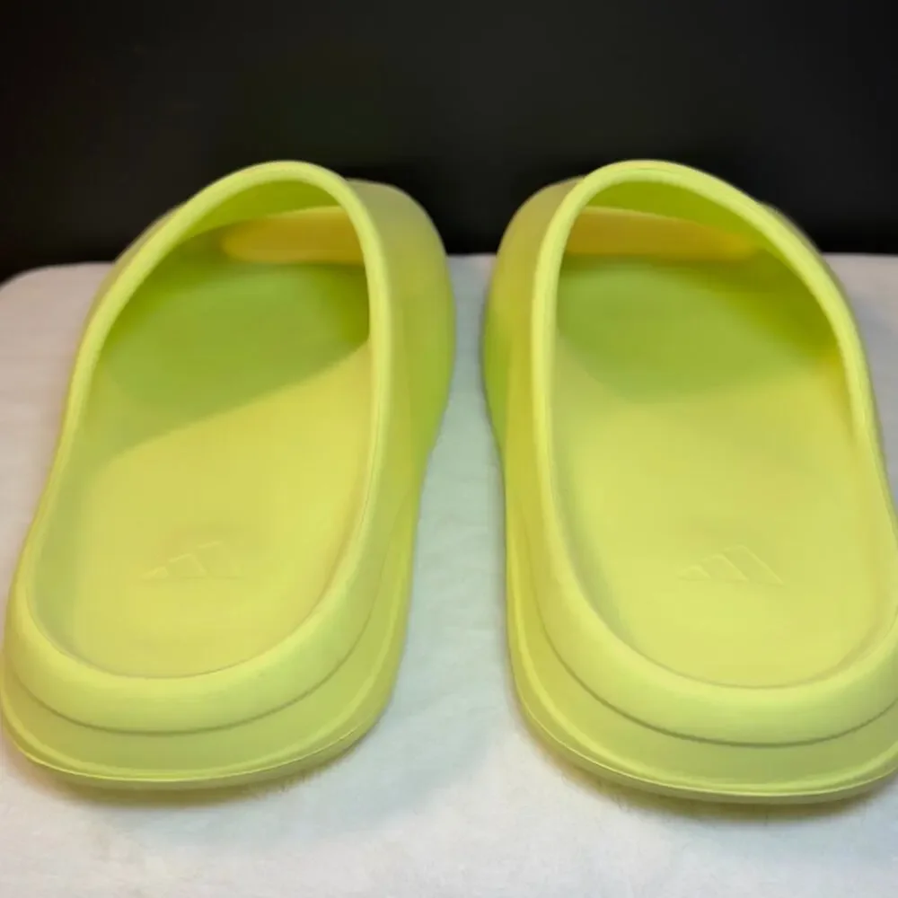 adidas Yeezy Slides “Glow Green” (2021) – GX6138 | 12M